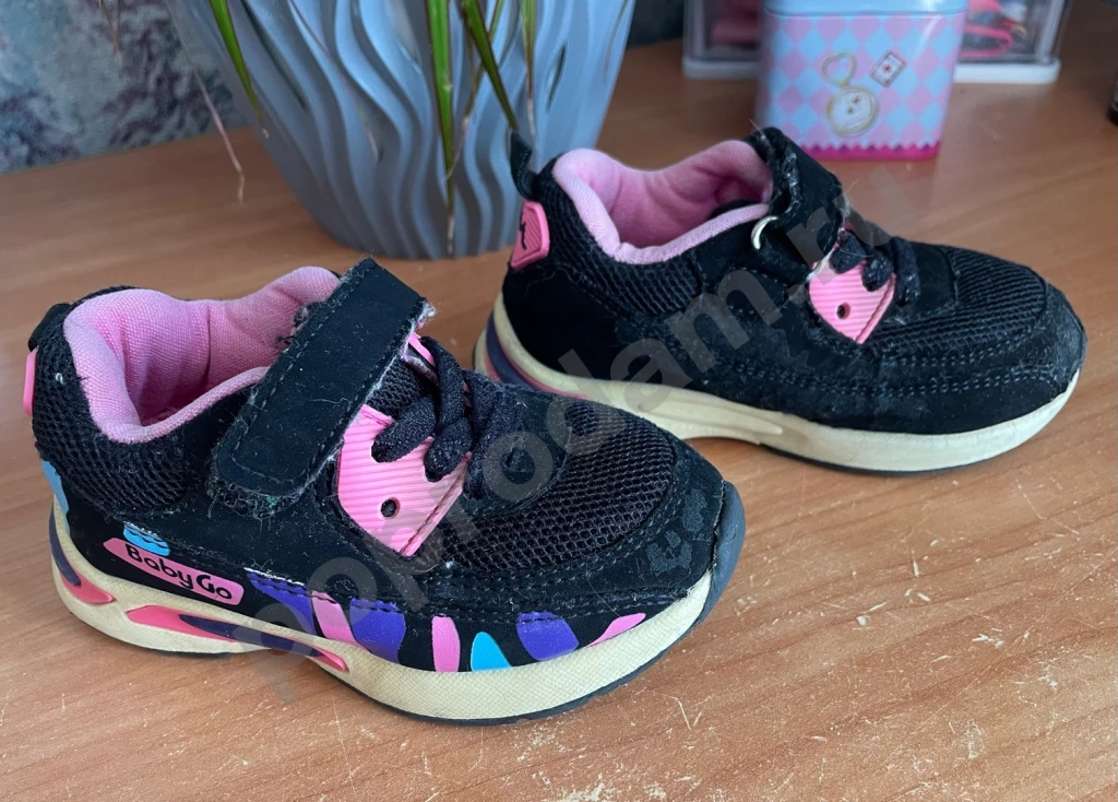 Кроссовки для девочки 22 размер