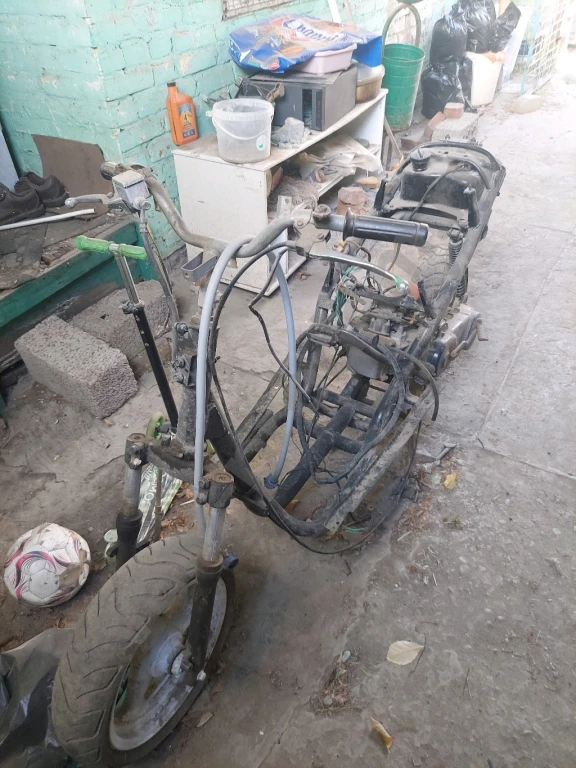 Скутер 80 кубов