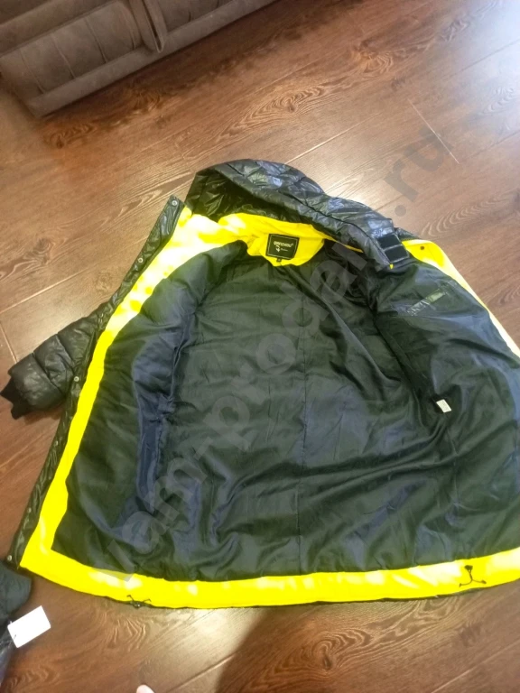 Пуховик женский