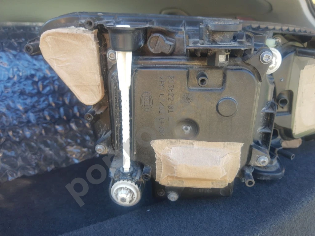 Фара на volkswagen touareg 3 левая