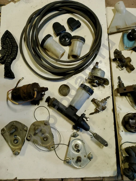 Запчасти на Москвич 412