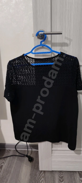 Женская блузка в отлично состоянии, размер 50