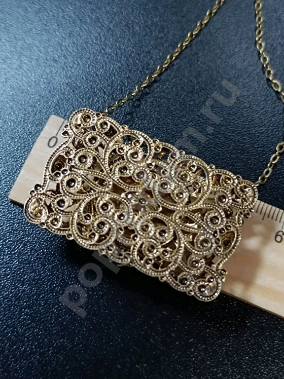 Колье. Чехия. Jablonex. Винтаж. Резное Стекло.