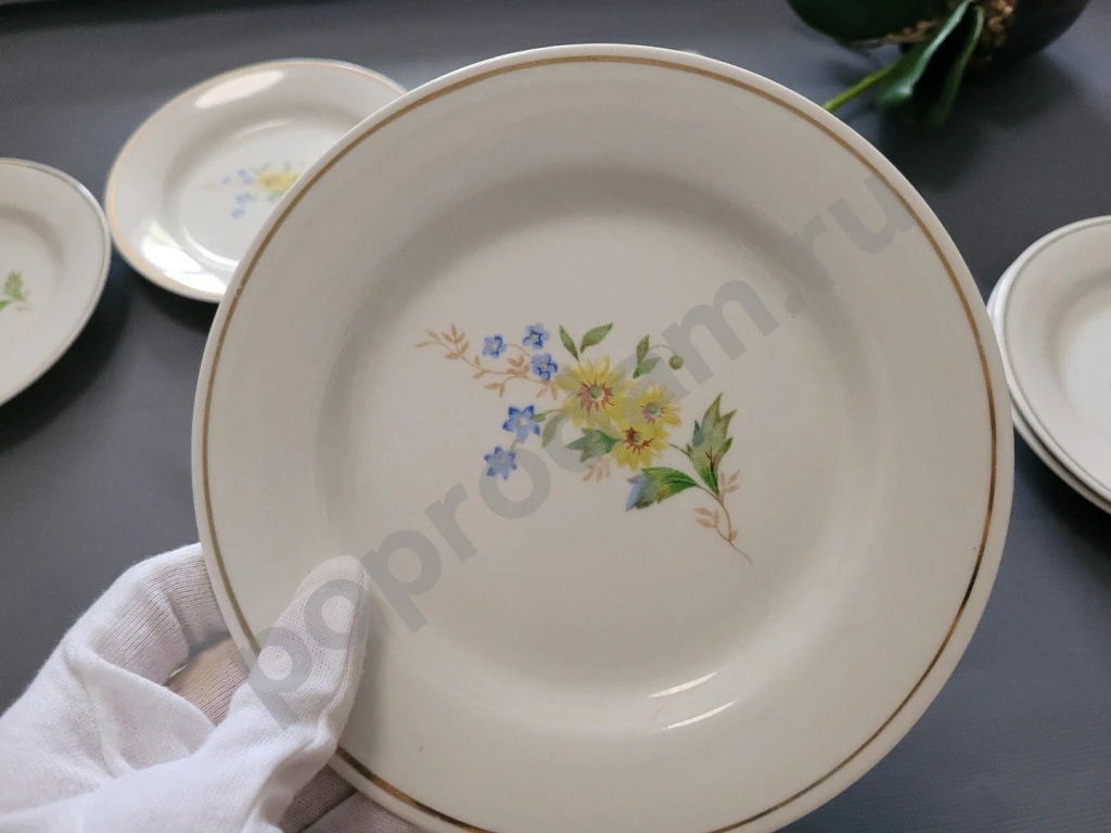 Тарелки десертные цветы СССР Владивостокский фз