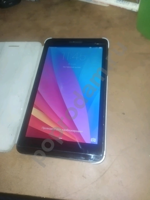 Планшет Huawei MediaPad T1 701U 3G