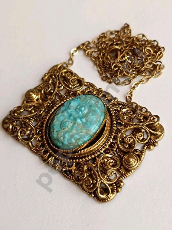 Колье. Чехия. Jablonex. Винтаж. Резное Стекло.