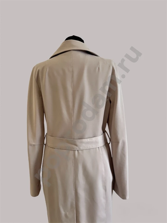 Женское бежевое пальто Avalon до колен с поясом