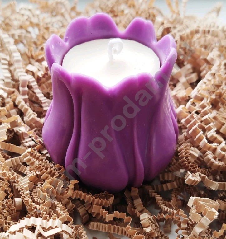 Свеча Тюльпан