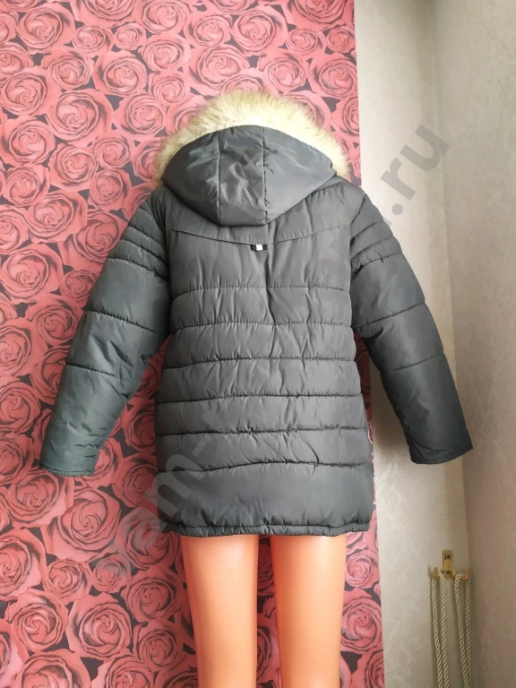Зимний пуховик для мальчика Рост 152 с капюшоном