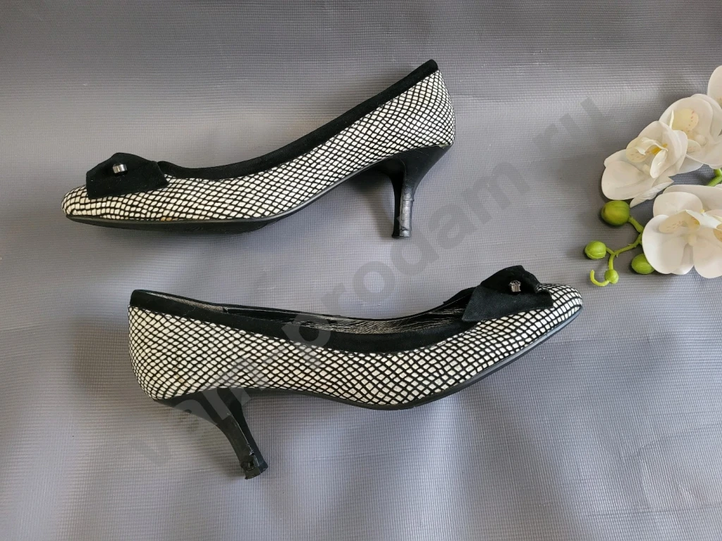 Туфли женские черно-белые Baldiva 38