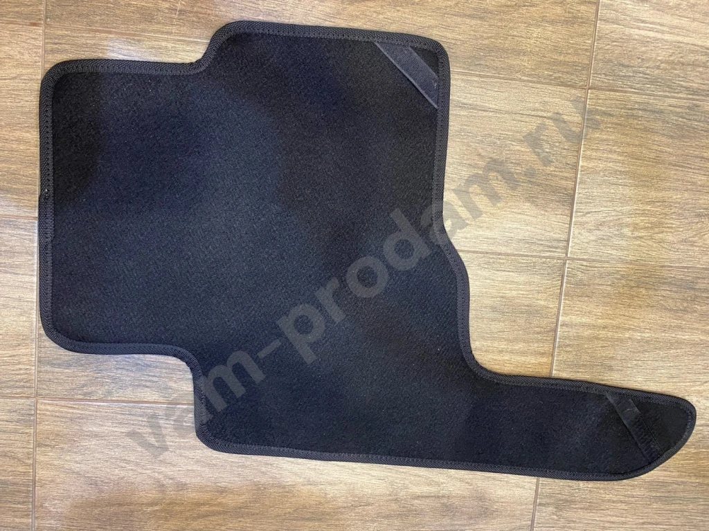 Ворсовые коврики на Land Rover Discovery 4