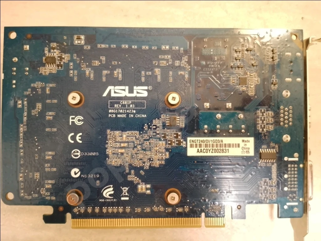 Видеокарты PCI-E разные