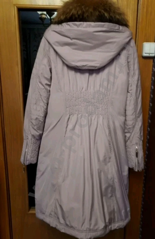 Пуховик женский р. 46-48