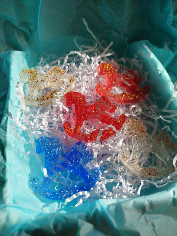 Елочная игрушка лошадка символ 2026 года конь