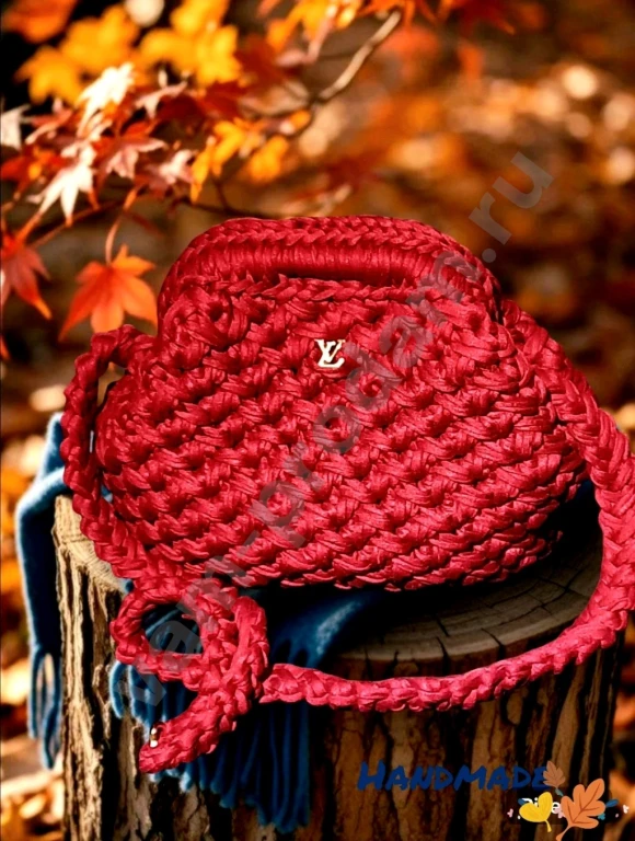 Сумка вязаная вечерняя золотая