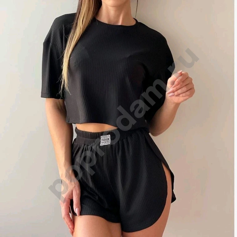 Женский костюм