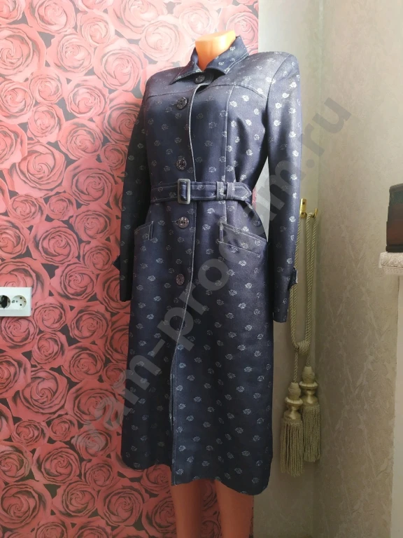 Плащ Weem 46 демисезон женский под джинс с поясом и подплечниками