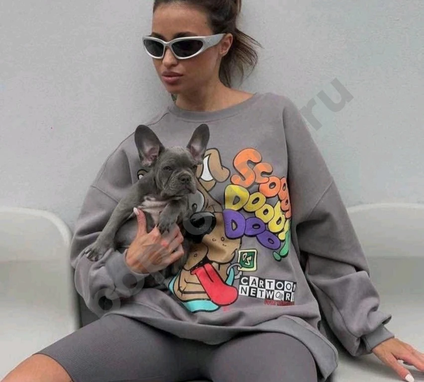 Женский свитшот