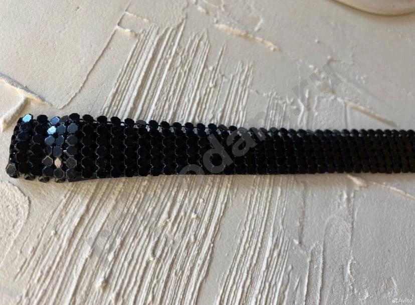 Греческая повязка для волос черная со стразами