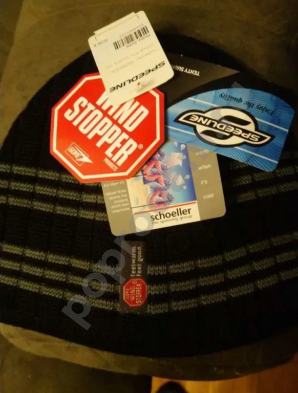 Спортивная шапочка