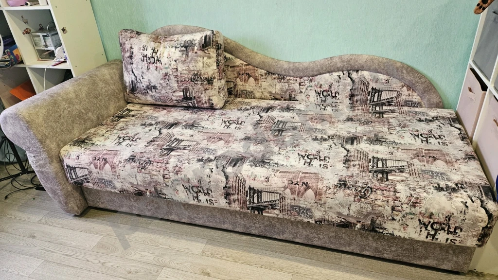 Тахта-кровать