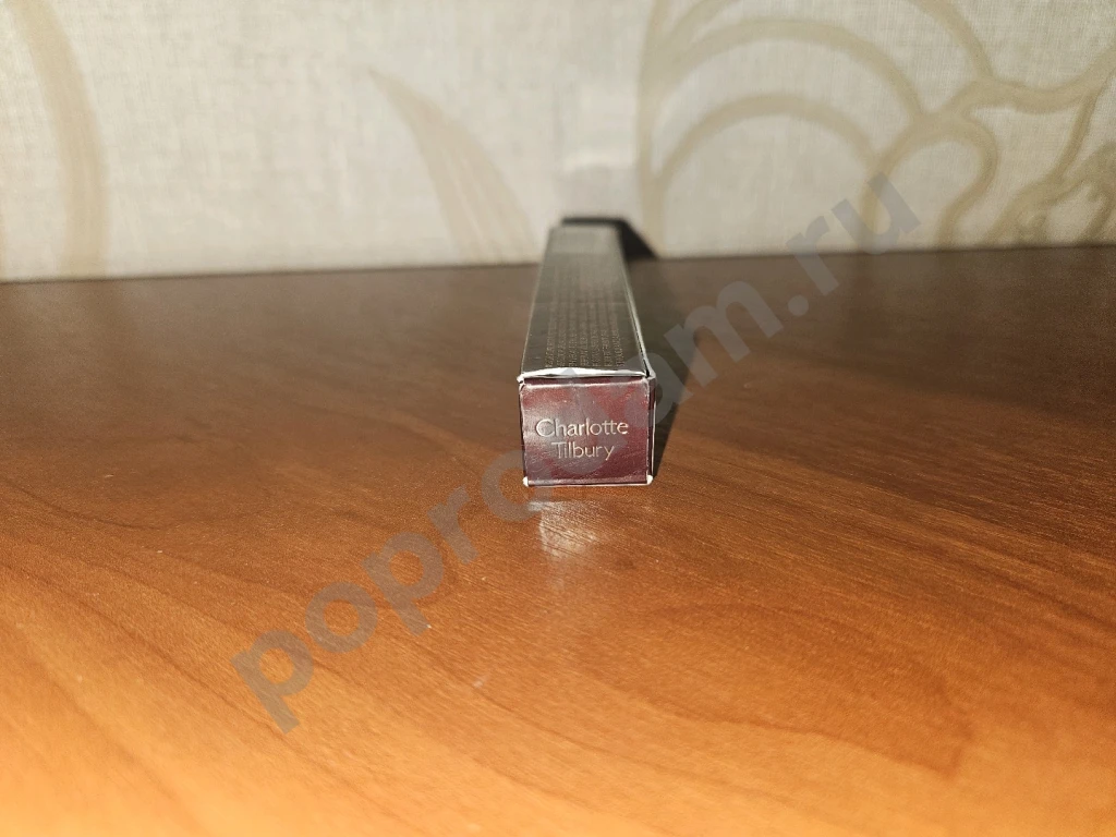 Charlotte Tilbury (7,9 мл) блеск для губ