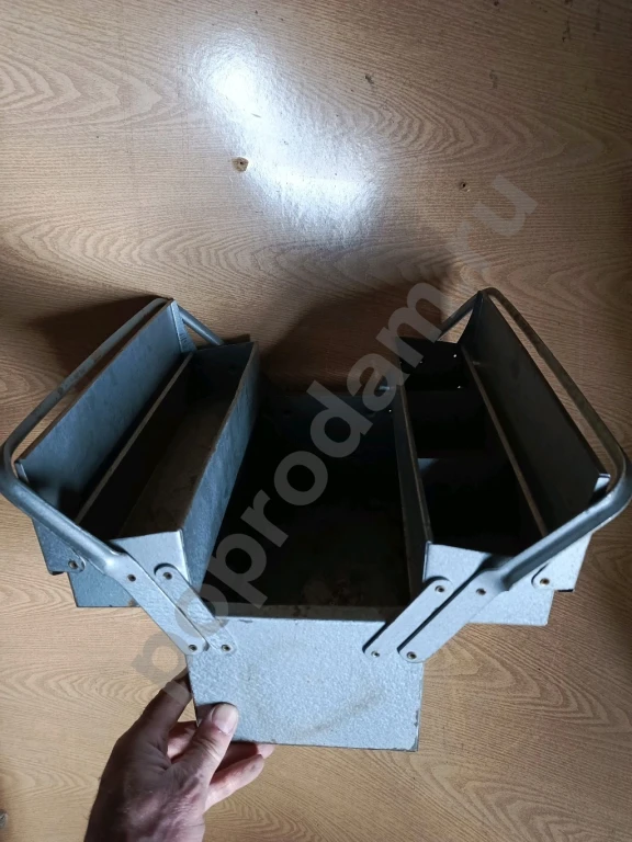 Ящик раскладной для инструментов СССР.Состояние бу. Доставка