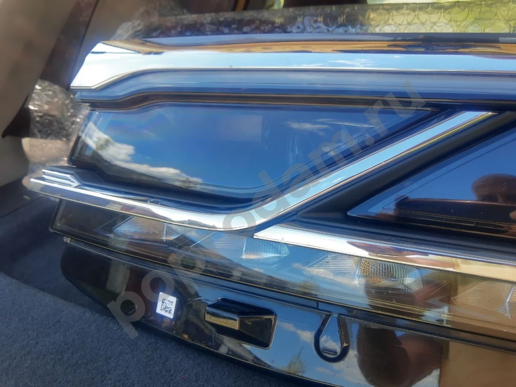 Фара на volkswagen touareg 3 левая