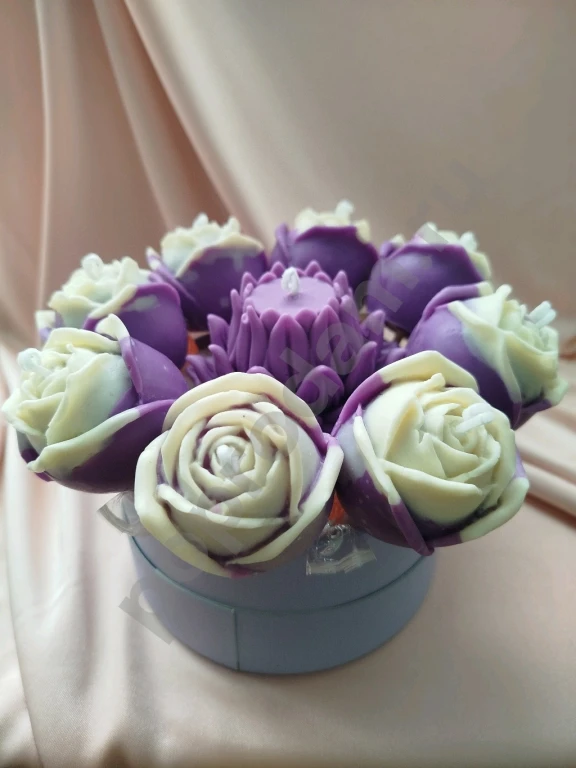 Свечи букет праздник