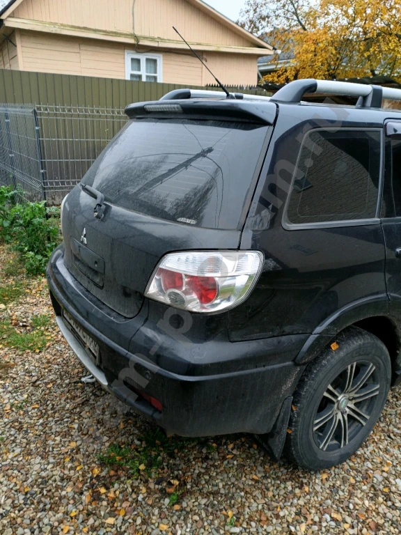 Мицубиси Аутлендер 1 2007 год