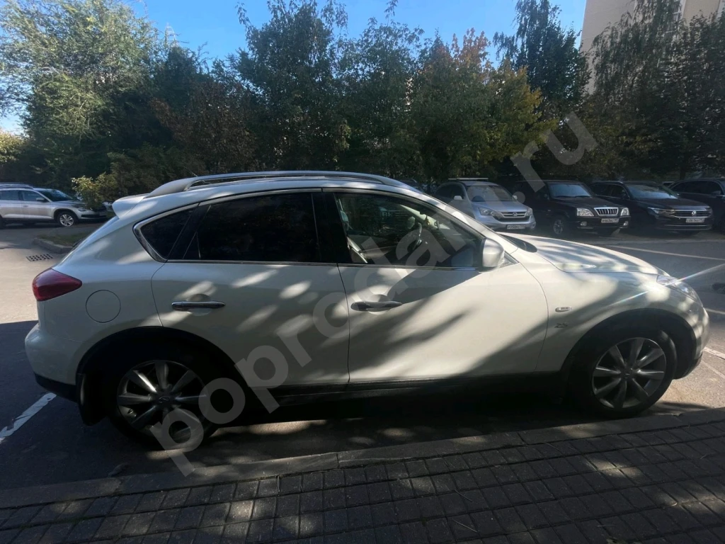 Infinity QX50