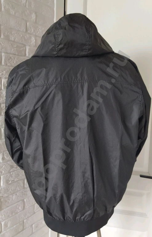 Мужские куртка, ветровка 50/52