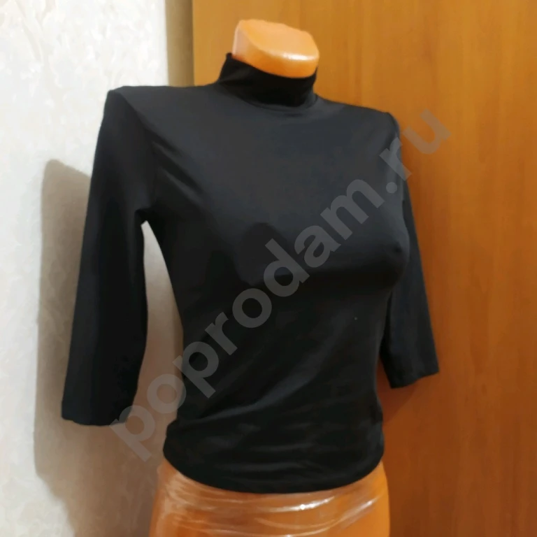 Черная водолазка женская рукав три четверти размер 44 46 полиэстер подчёркивает силует