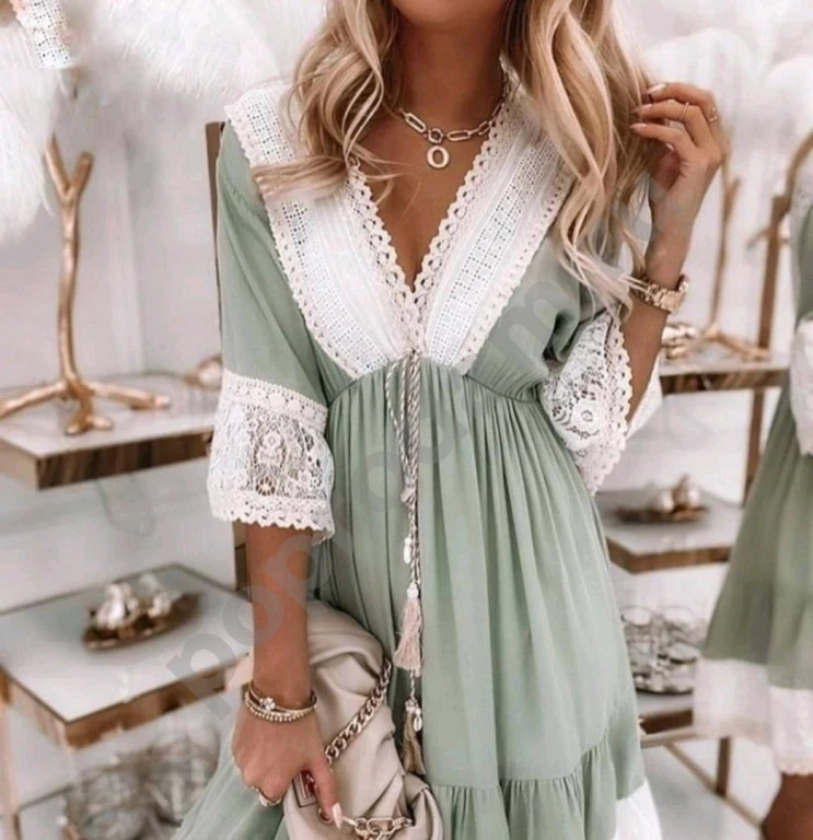 Женское платье