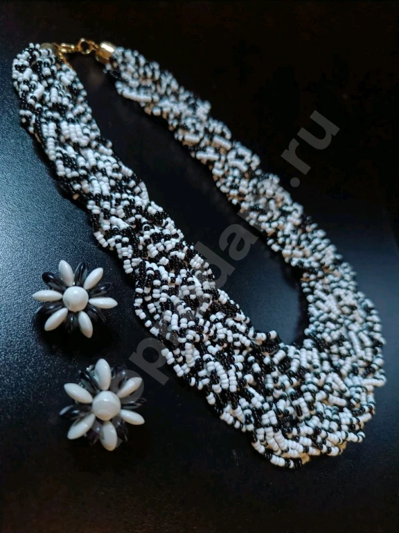 Бусы и Клипсы. Стекло.