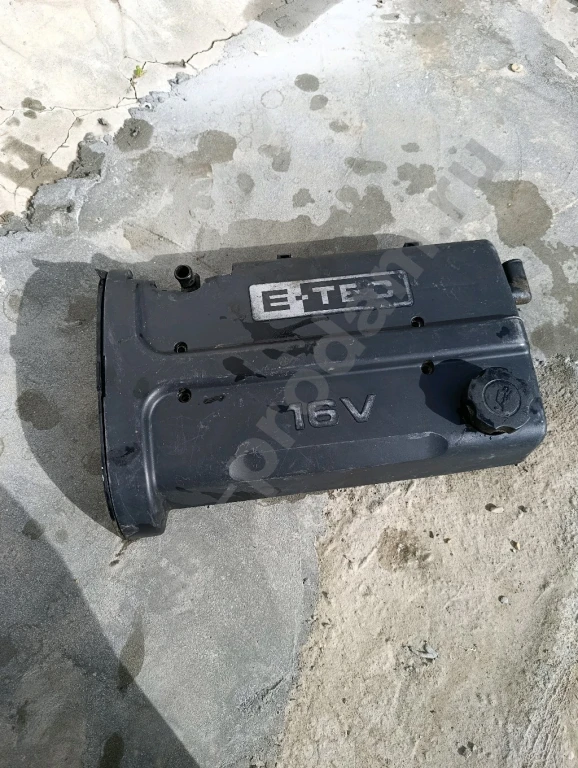 Клапанная крышка Daewoo Nexsia