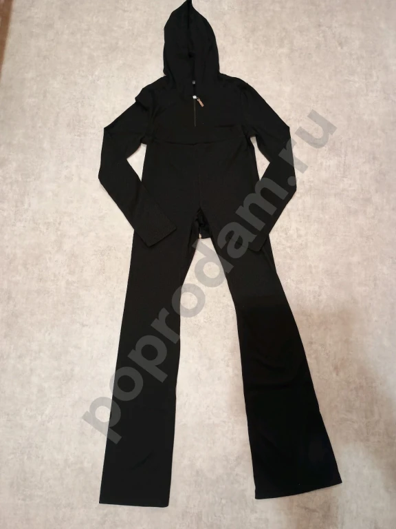 Костюм женский