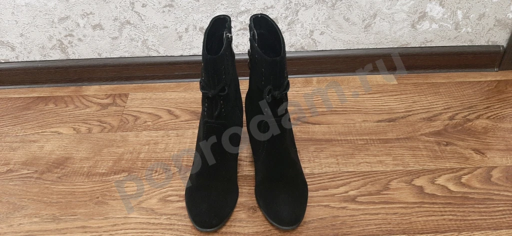 Полусапожки замшевые, демисезонные. НОВЫЕ! РАЗМЕР 38,5