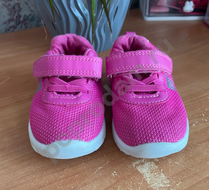 Кроссовки для девочки 22 размер