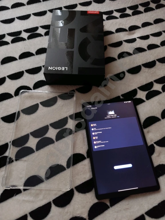 Планшет Lenovo legion y700 2025