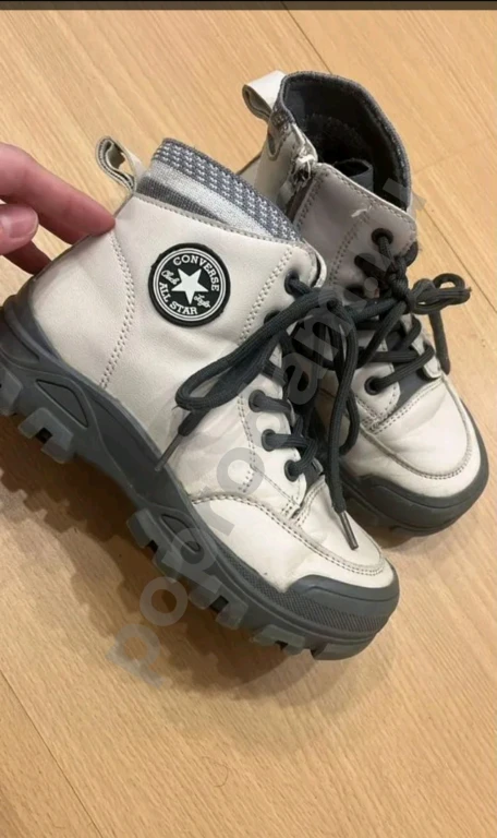 Ботинки оскнние для девочки