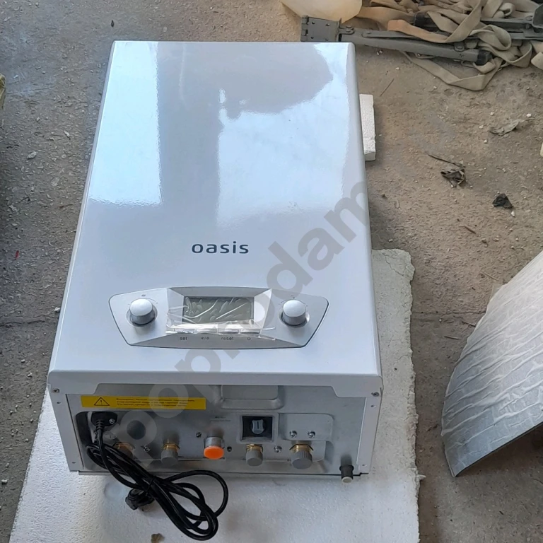 Газовый двухконтурный котел турбированный