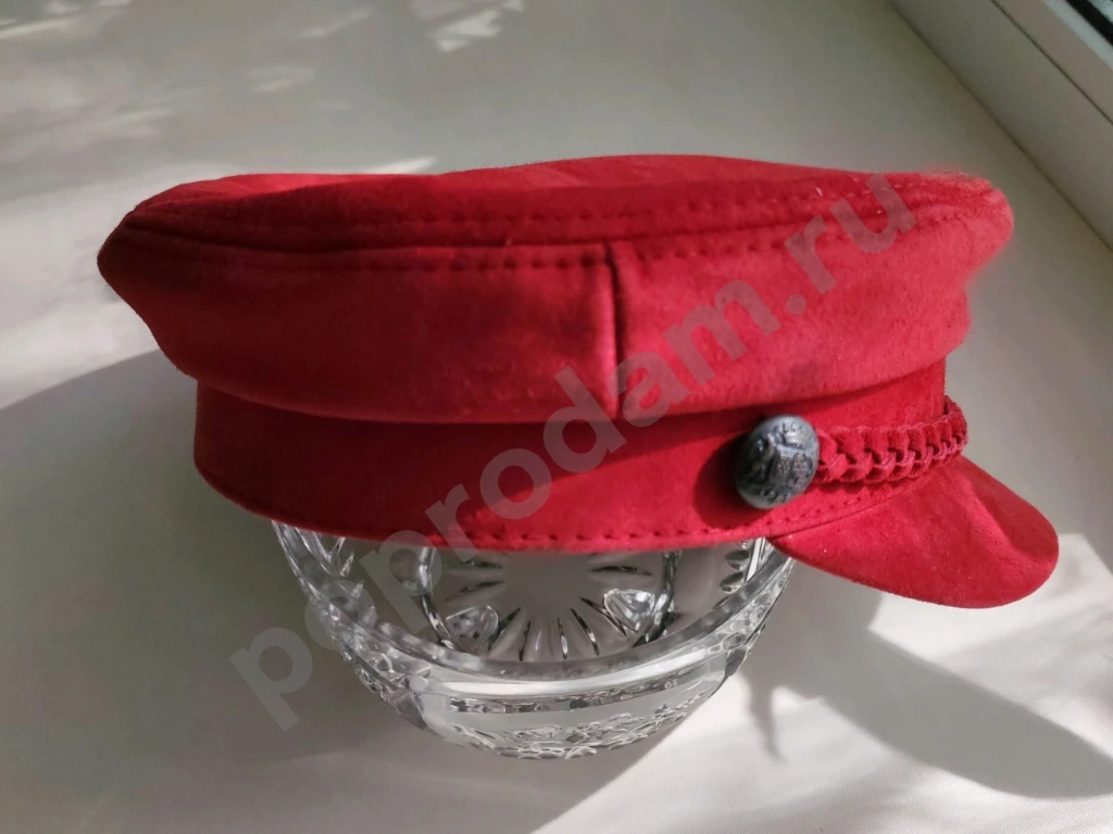 Кепи женское из замши