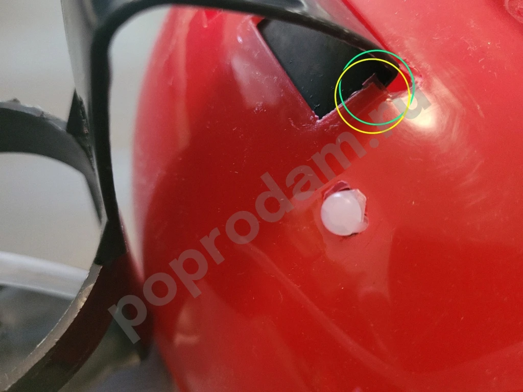 Каска для вечеринок пива красная