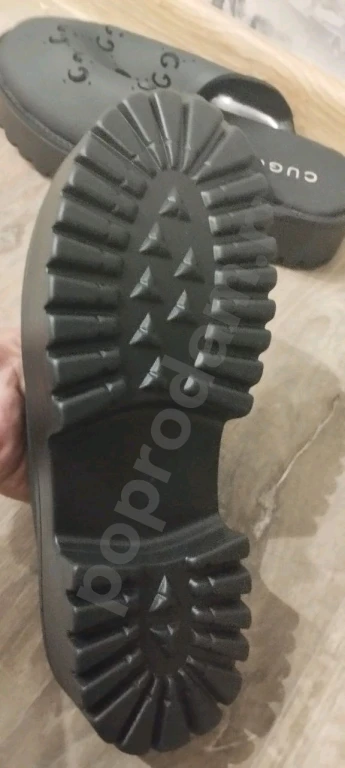 Женские шлепки