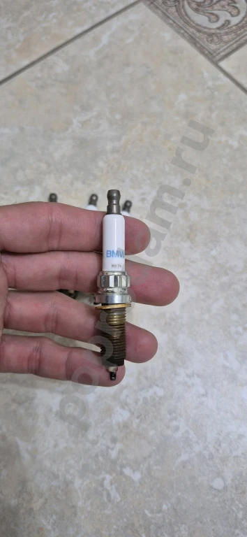 Свечи BMW 12 12 0 039 664