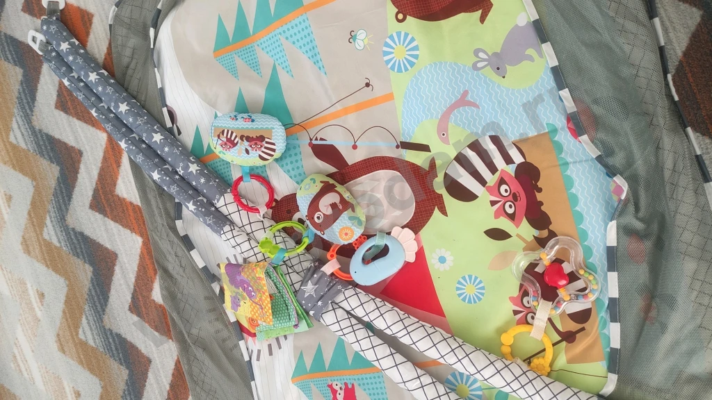 Развивающий коврик для новорождённых