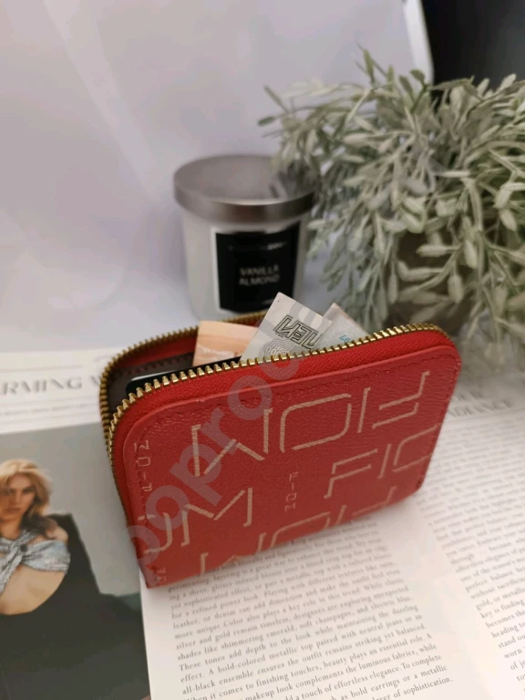 Кошелёк картхолдер женский красный