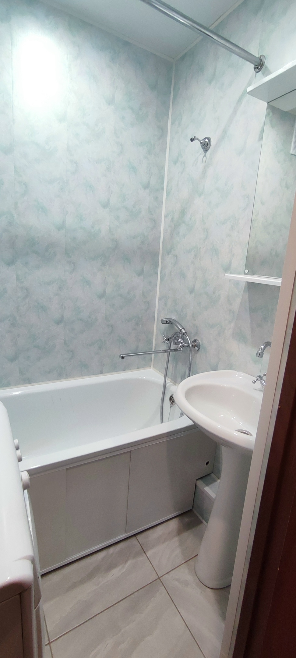 Ремонт ванных комнат, санузлов: Ванная панелями (вместе с материалом)