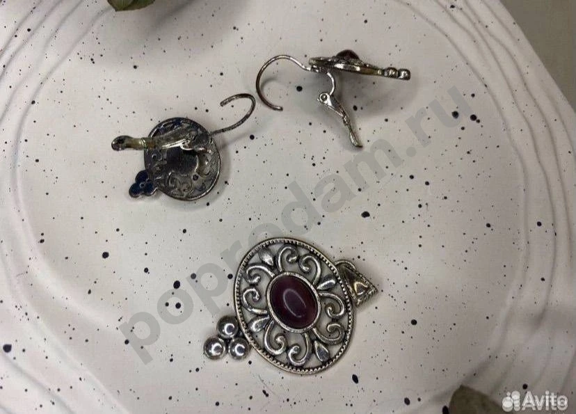 Avon серьги и кулон комплект украшений